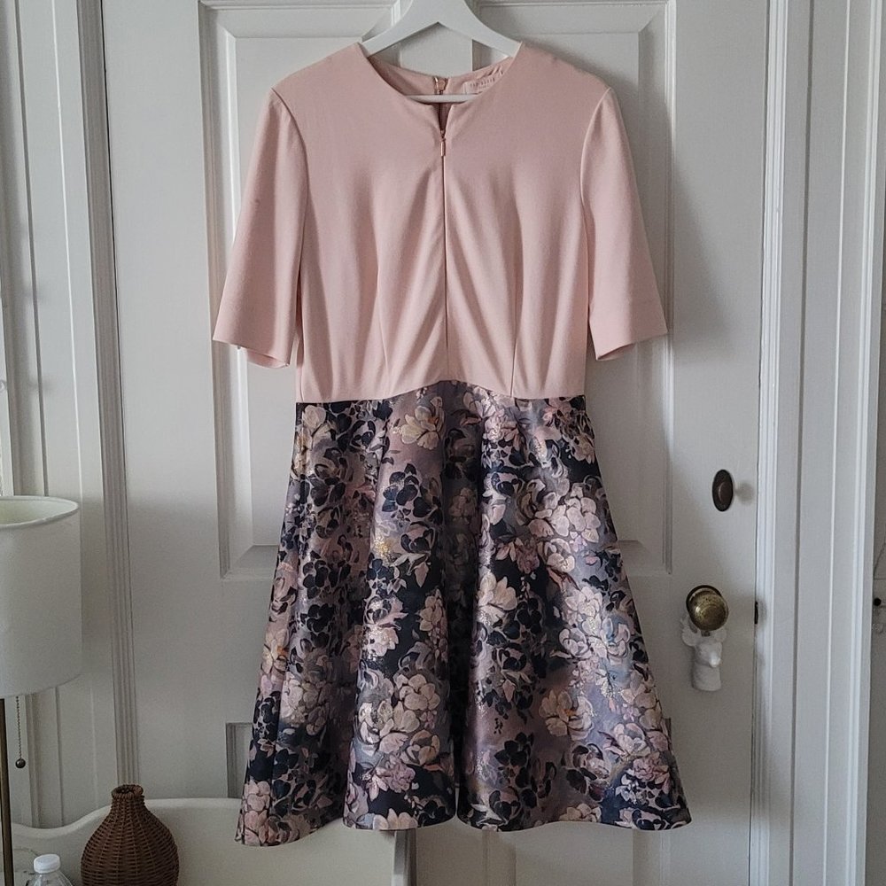 Pale Pink TED BAKER dress, Ted Baker size 4, US size 10